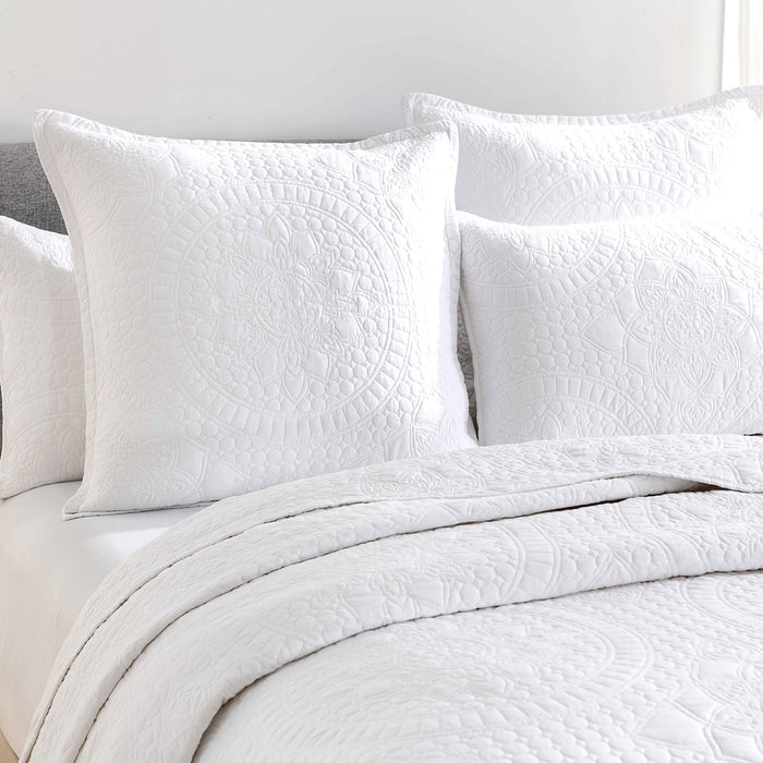 Textured Jacquard Blanco Zio 3pc Coverlet Set in White by Renee Taylor | Beautiful Oversized Coverlet | 3 Sizes